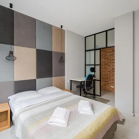 Saska Kepa Stylish By Bookinghost *