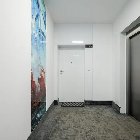 Saska Kepa Stylish By Bookinghost * Warschau