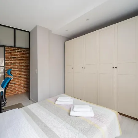 Saska Kepa Stylish By Bookinghost Appartement